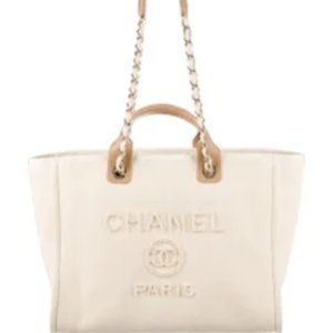 2020 NWOT Pearls Deauville Shopping Bag